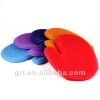 Silicone oven gloves with fingers