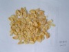 dried garlic flakes